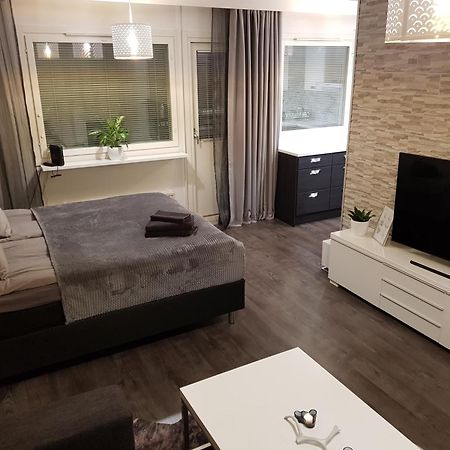 Vartiomaja - Beautiful Apartment Near Arktikum โรวานิเอมิ ภายนอก รูปภาพ